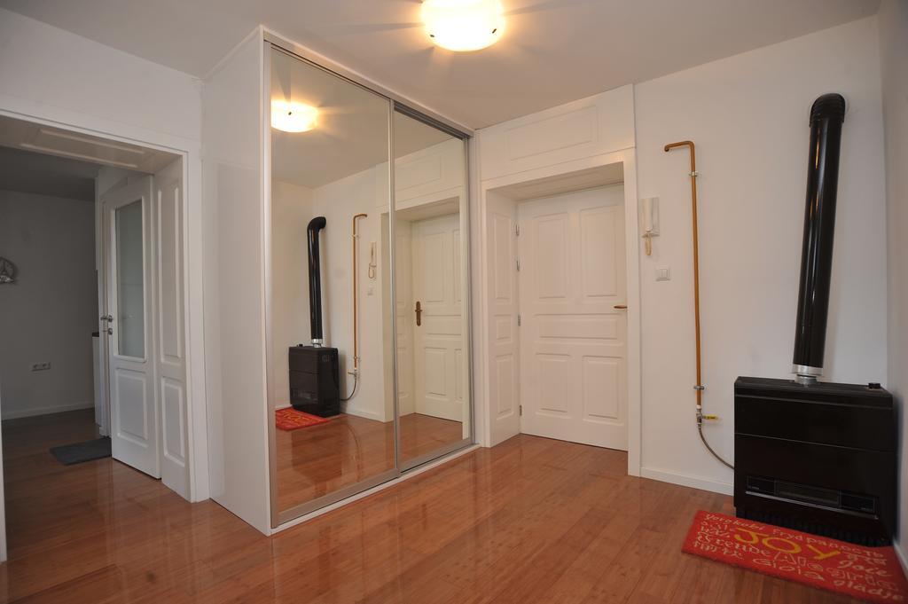 Main Street Apartment SJJ Extérieur photo